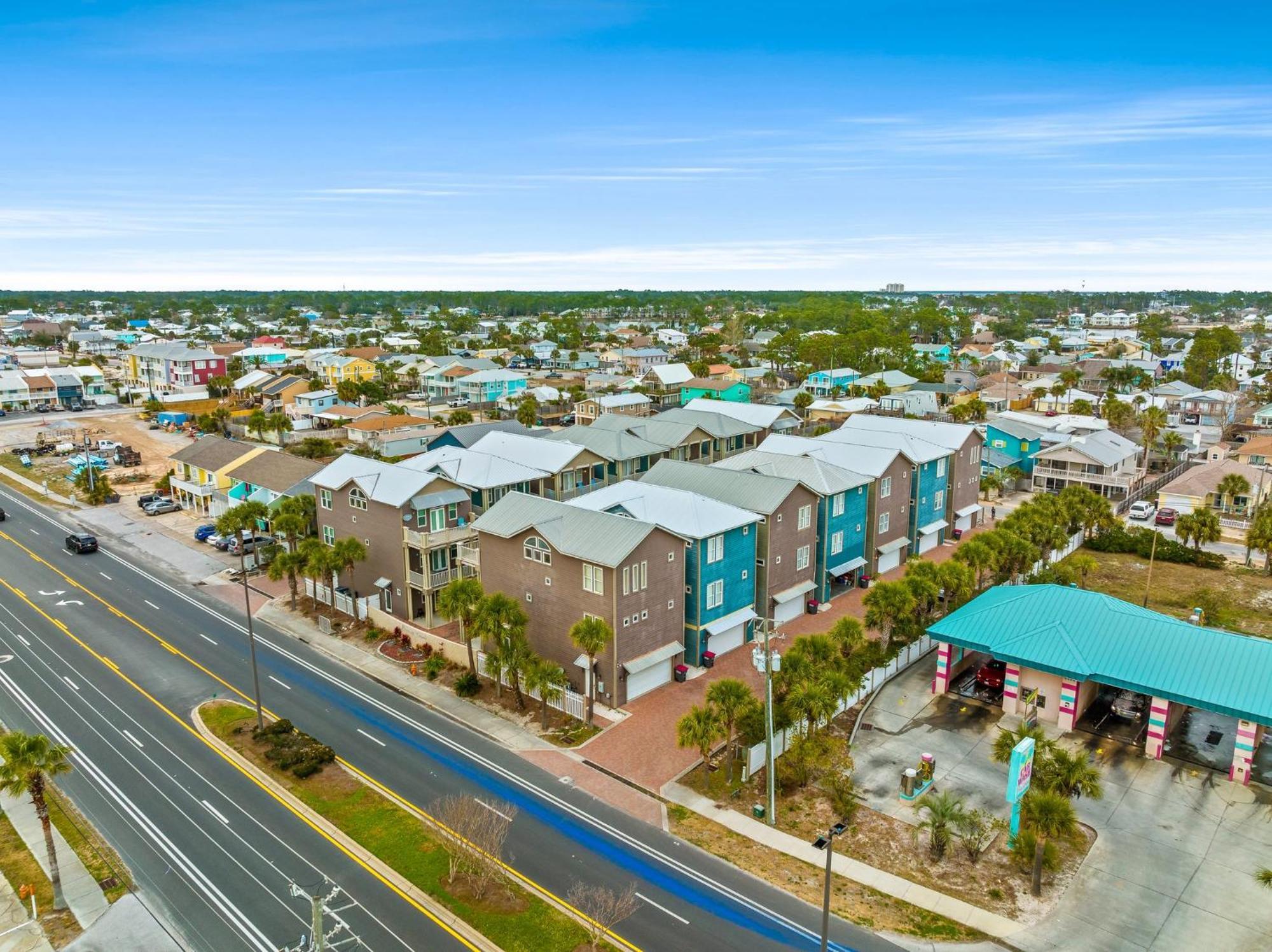 Crescent Moon Palace - A Luxury Home With Pool, Parking, Just Steps To The Beach Panama City Beach Exterior photo